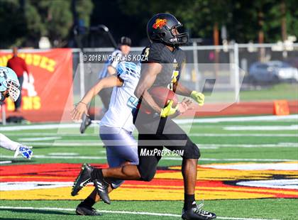 Thumbnail 3 in Compton vs. Dominguez (Hub City Bowl II) photogallery.