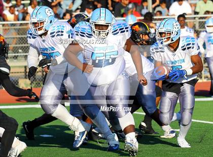 Thumbnail 3 in Compton vs. Dominguez (Hub City Bowl II) photogallery.