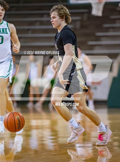 Thumbnail 2 in Mabank @ Pleasant Grove (UIL 4A Area Playoff) photogallery.