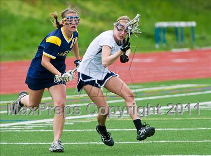 Thumbnail 3 in Barrington @ Moses Brown photogallery.