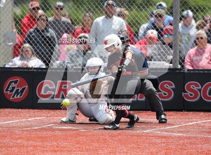 Thumbnail 3 in Logan Elm vs Hillsboro (OHSAA D4 Regional Final) photogallery.
