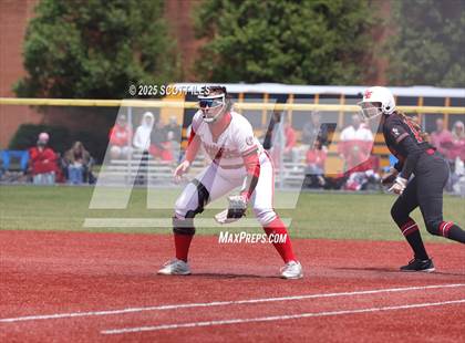 Thumbnail 3 in Logan Elm vs Hillsboro (OHSAA D4 Regional Final) photogallery.