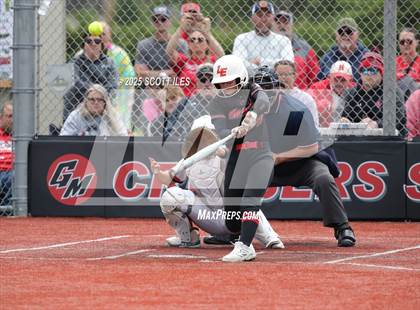 Thumbnail 1 in Logan Elm vs Hillsboro (OHSAA D4 Regional Final) photogallery.