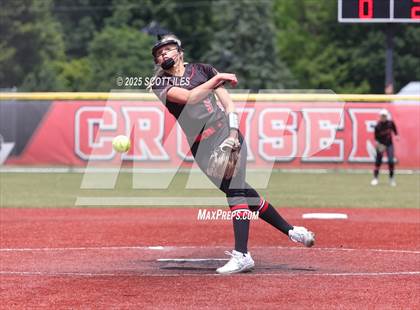Thumbnail 1 in Logan Elm vs Hillsboro (OHSAA D4 Regional Final) photogallery.