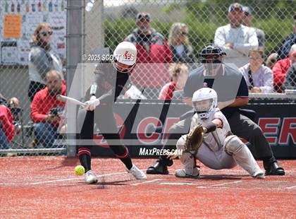 Thumbnail 2 in Logan Elm vs Hillsboro (OHSAA D4 Regional Final) photogallery.
