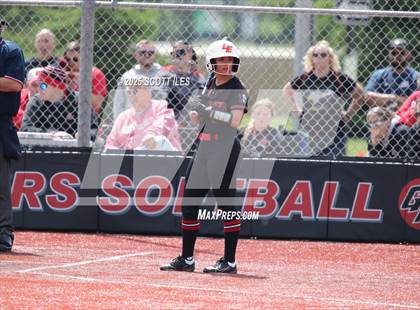 Thumbnail 3 in Logan Elm vs Hillsboro (OHSAA D4 Regional Final) photogallery.