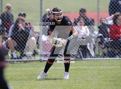 Thumbnail 1 in Logan Elm vs Hillsboro (OHSAA D4 Regional Final) photogallery.