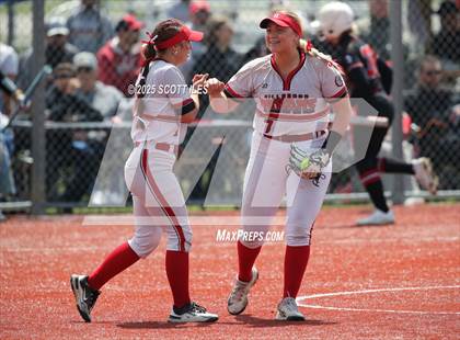 Thumbnail 2 in Logan Elm vs Hillsboro (OHSAA D4 Regional Final) photogallery.