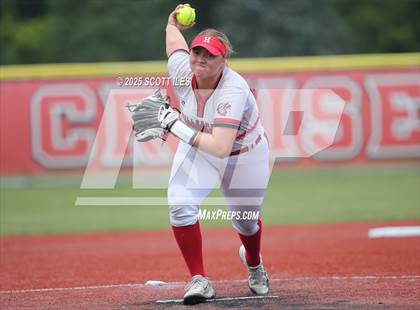 Thumbnail 1 in Logan Elm vs Hillsboro (OHSAA D4 Regional Final) photogallery.