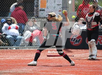 Thumbnail 1 in Logan Elm vs Hillsboro (OHSAA D4 Regional Final) photogallery.