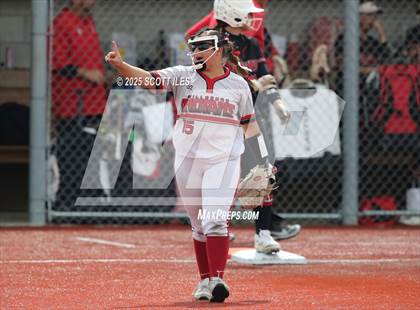 Thumbnail 1 in Logan Elm vs Hillsboro (OHSAA D4 Regional Final) photogallery.