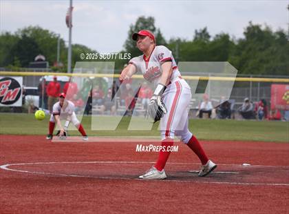 Thumbnail 1 in Logan Elm vs Hillsboro (OHSAA D4 Regional Final) photogallery.