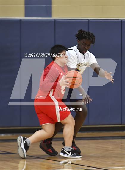 Thumbnail 2 in Cypress Ranch vs Cypress Lakes (B Teams) photogallery.