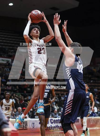 Thumbnail 3 in Independence vs. Redwood (CIF D2 Central Section Championship) photogallery.