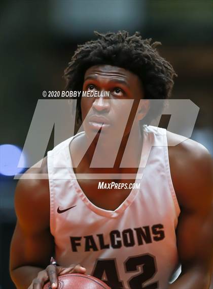 Thumbnail 1 in Independence vs. Redwood (CIF D2 Central Section Championship) photogallery.
