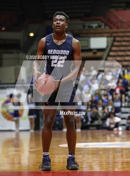 Thumbnail 1 in Independence vs. Redwood (CIF D2 Central Section Championship) photogallery.