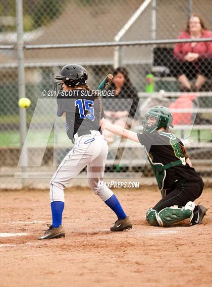 Thumbnail 2 in Sutherlin @ Sweet Home photogallery.