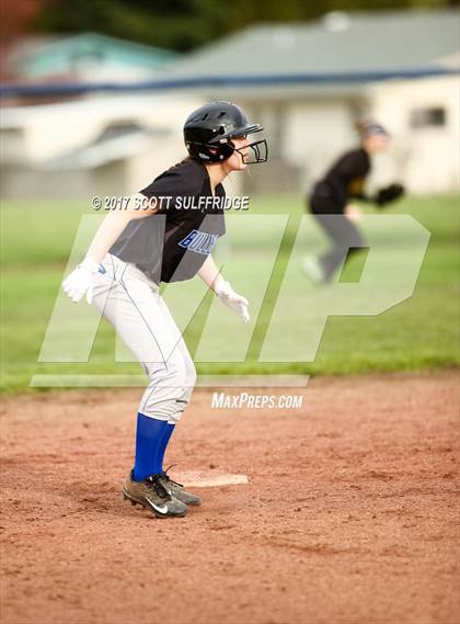 Thumbnail 2 in Sutherlin @ Sweet Home photogallery.