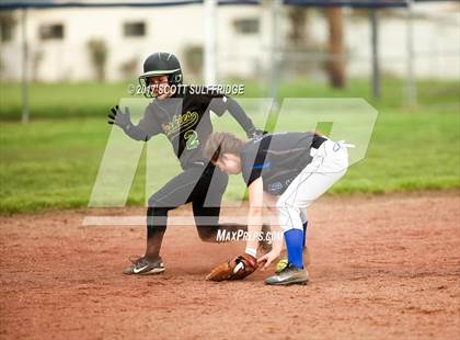 Thumbnail 3 in Sutherlin @ Sweet Home photogallery.