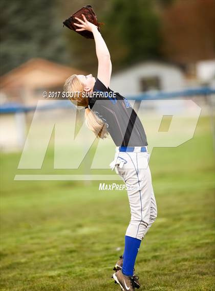 Thumbnail 2 in Sutherlin @ Sweet Home photogallery.