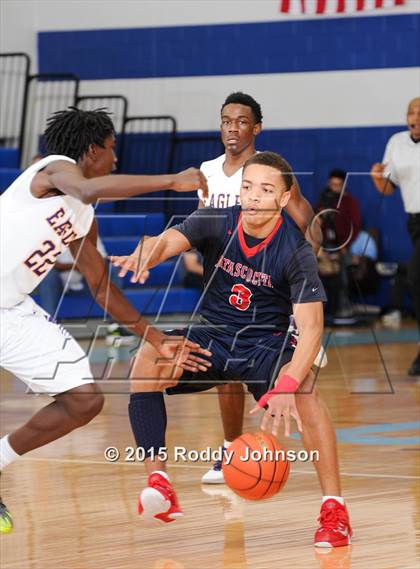 Thumbnail 2 in Richardson vs. Atascocita (McDonald's Texas Invitational) photogallery.