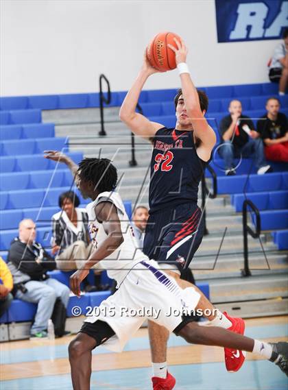 Thumbnail 3 in Richardson vs. Atascocita (McDonald's Texas Invitational) photogallery.