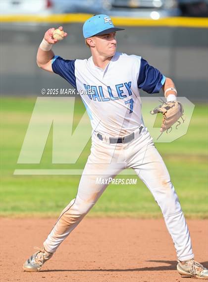 Thumbnail 3 in Flagstaff @ Deer Valley  (AIA 4A Round 2B Playoff) photogallery.