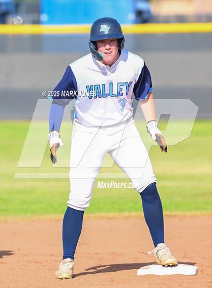 Thumbnail 1 in Flagstaff @ Deer Valley  (AIA 4A Round 2B Playoff) photogallery.