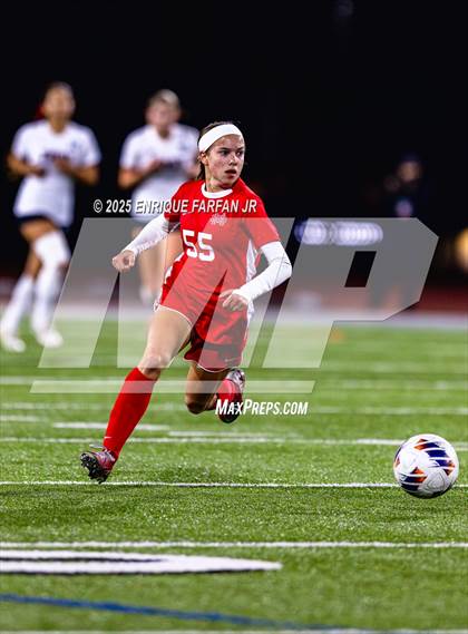 Thumbnail 3 in Troy vs. Mater Dei (CIF SS D1 Final)  photogallery.