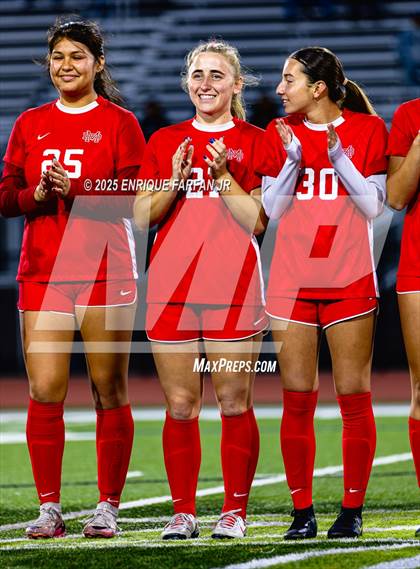 Thumbnail 3 in Troy vs. Mater Dei (CIF SS D1 Final)  photogallery.