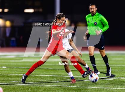 Thumbnail 3 in Troy vs. Mater Dei (CIF SS D1 Final)  photogallery.