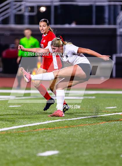 Thumbnail 1 in Troy vs. Mater Dei (CIF SS D1 Final)  photogallery.