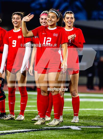 Thumbnail 3 in Troy vs. Mater Dei (CIF SS D1 Final)  photogallery.