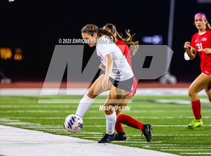 Thumbnail 2 in Troy vs. Mater Dei (CIF SS D1 Final)  photogallery.
