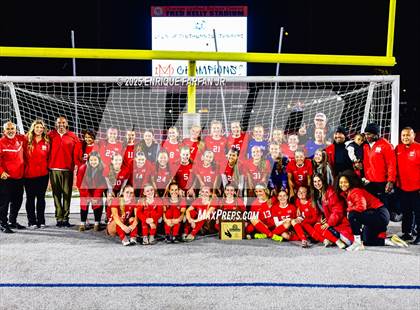 Thumbnail 3 in Troy vs. Mater Dei (CIF SS D1 Final)  photogallery.