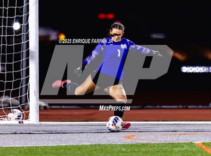 Thumbnail 2 in Troy vs. Mater Dei (CIF SS D1 Final)  photogallery.