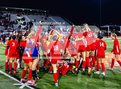 Thumbnail 3 in Troy vs. Mater Dei (CIF SS D1 Final)  photogallery.