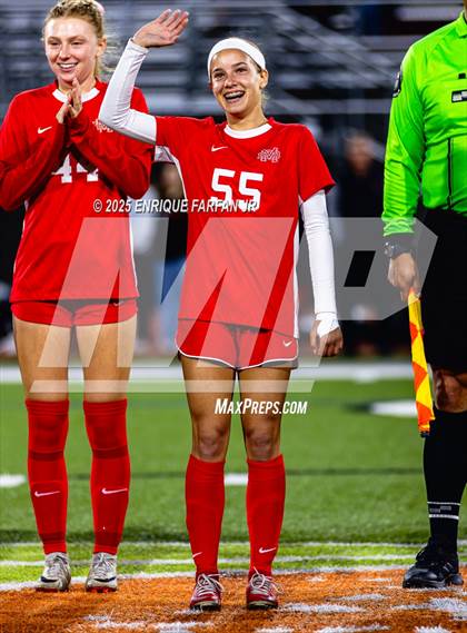Thumbnail 2 in Troy vs. Mater Dei (CIF SS D1 Final)  photogallery.