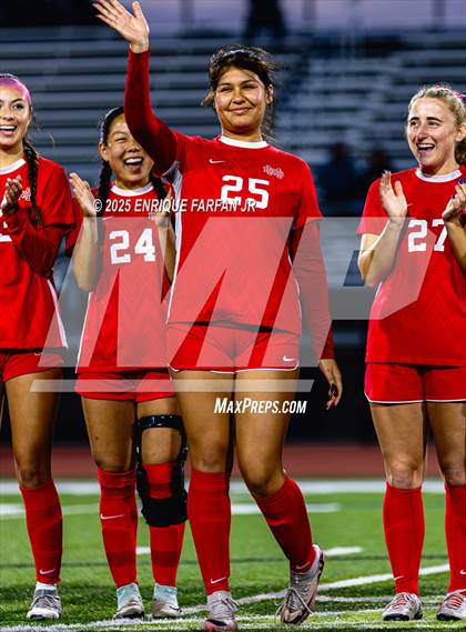 Thumbnail 2 in Troy vs. Mater Dei (CIF SS D1 Final)  photogallery.