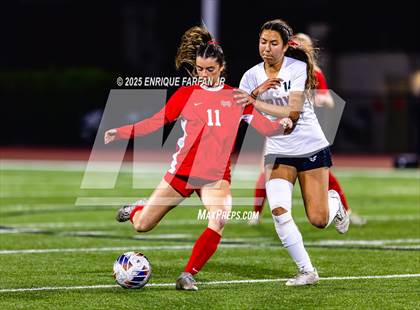 Thumbnail 2 in Troy vs. Mater Dei (CIF SS D1 Final)  photogallery.