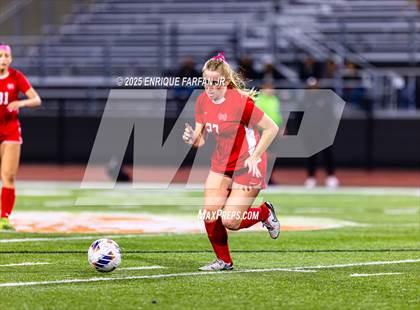 Thumbnail 2 in Troy vs. Mater Dei (CIF SS D1 Final)  photogallery.