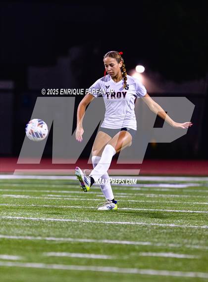 Thumbnail 3 in Troy vs. Mater Dei (CIF SS D1 Final)  photogallery.