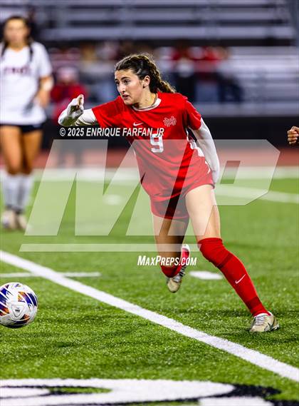 Thumbnail 2 in Troy vs. Mater Dei (CIF SS D1 Final)  photogallery.