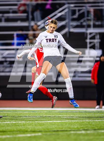 Thumbnail 3 in Troy vs. Mater Dei (CIF SS D1 Final)  photogallery.