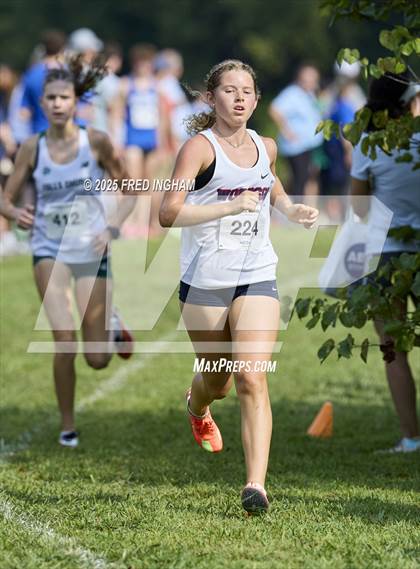 Thumbnail 3 in Monroe Parker Invitational 2025 photogallery.