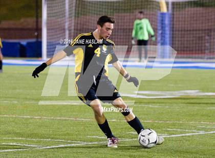 Thumbnail 3 in Hastings vs. Westhill (NYSPHSAA Class B Final) photogallery.