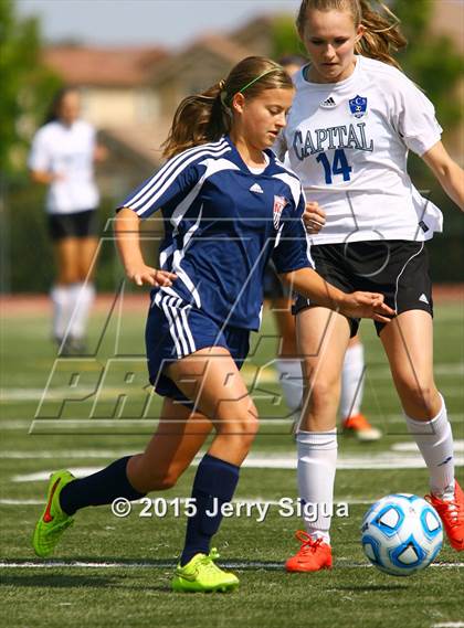 Thumbnail 3 in Capital Christian vs. Modesto Christian (CIF SJS D6 Final) photogallery.