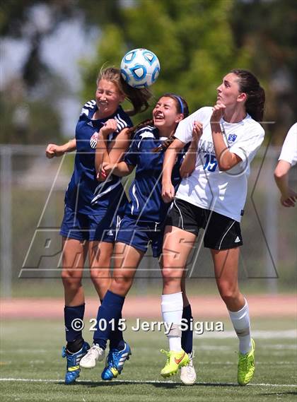 Thumbnail 1 in Capital Christian vs. Modesto Christian (CIF SJS D6 Final) photogallery.