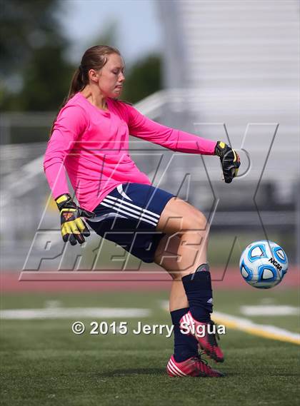 Thumbnail 3 in Capital Christian vs. Modesto Christian (CIF SJS D6 Final) photogallery.