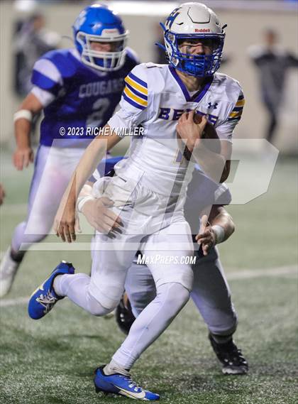 Thumbnail 2 in Spring Hill vs. Rector (AAA 8 Man Final) photogallery.